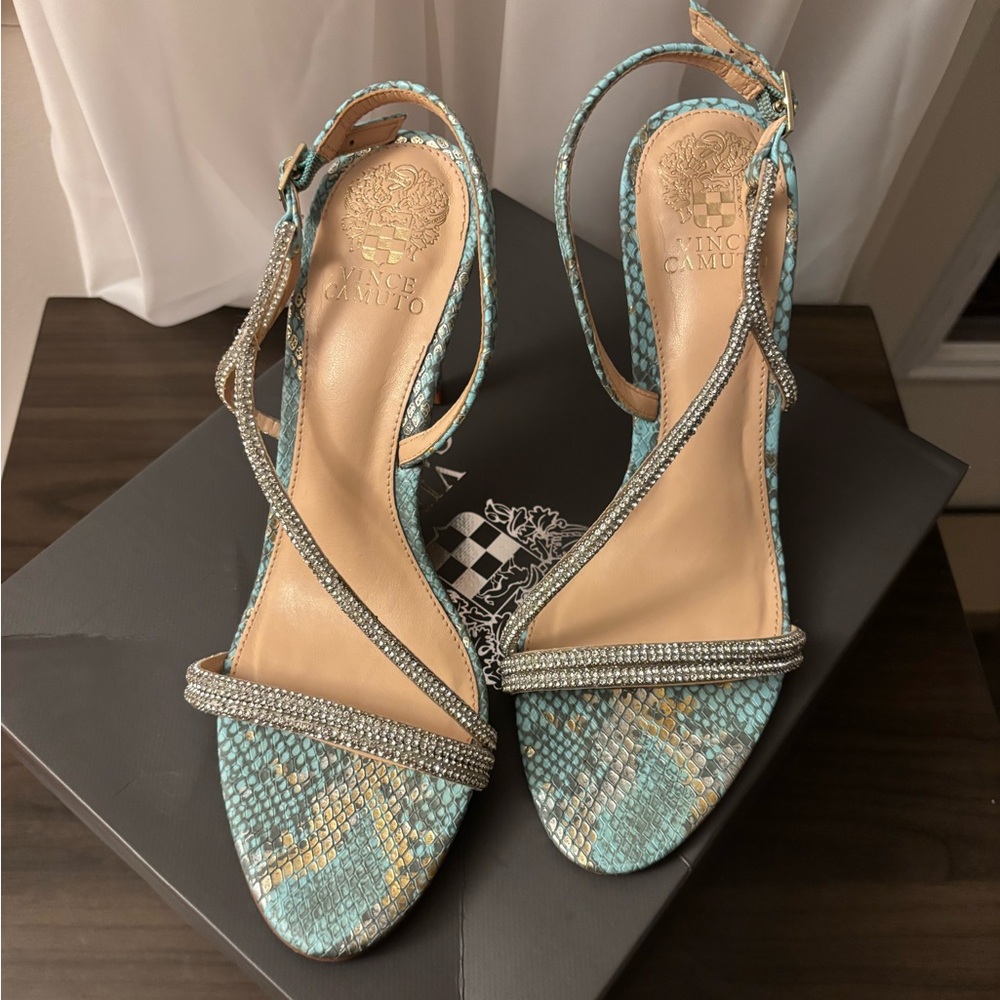 Vince Camuto Luanna Heels